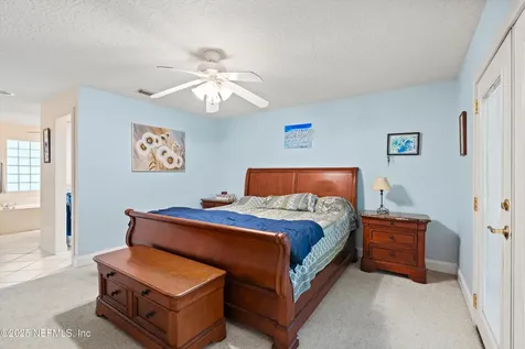 2717 Poinsettia Avenue Middleburg FL 32068