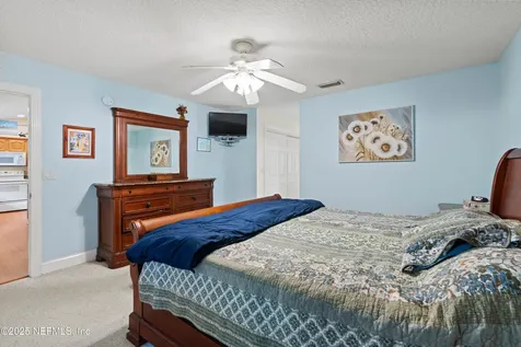 2717 Poinsettia Avenue Middleburg FL 32068