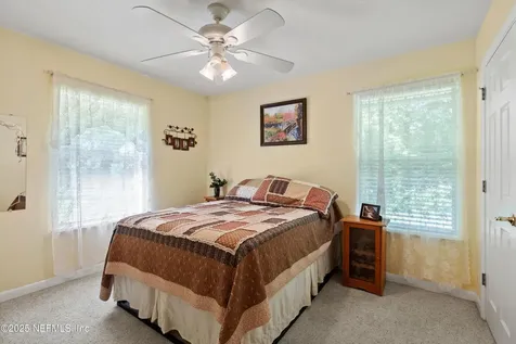 2717 Poinsettia Avenue Middleburg FL 32068