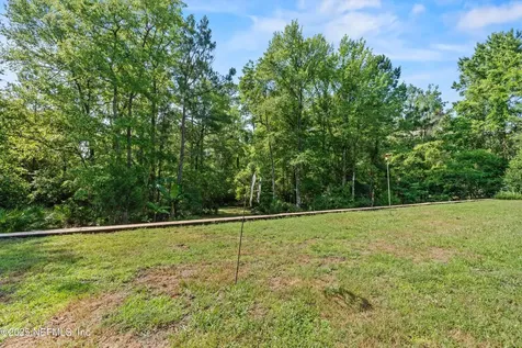 2717 Poinsettia Avenue Middleburg FL 32068