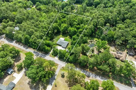 2717 Poinsettia Avenue Middleburg FL 32068