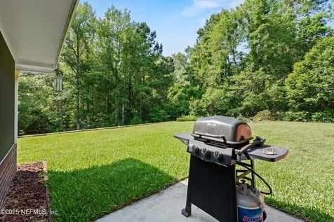 2717 Poinsettia Avenue Middleburg FL 32068