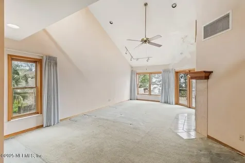 3947 Sarah Brooke Court Jacksonville FL 32277
