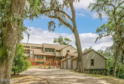 3947 Sarah Brooke Court Jacksonville FL 32277