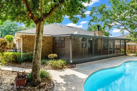 4734 Fireside Drive W Jacksonville FL 32210