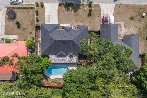4734 Fireside Drive W Jacksonville FL 32210