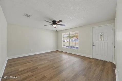 2650 Debbie Court Jacksonville FL 32210