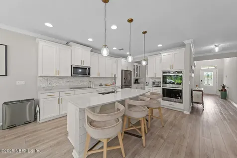 15839 Whitebark Drive Jacksonville FL 32218