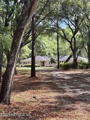 540 Arthur Moore Drive Green Cove Springs FL 32043