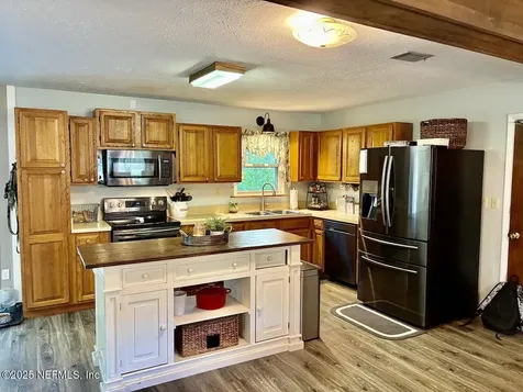 540 Arthur Moore Drive Green Cove Springs FL 32043