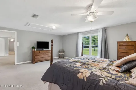 44073 Oakwood Lane Callahan FL 32011