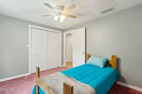 44073 Oakwood Lane Callahan FL 32011
