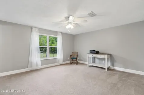 44073 Oakwood Lane Callahan FL 32011