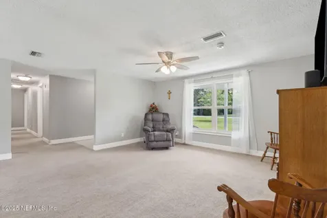 44073 Oakwood Lane Callahan FL 32011