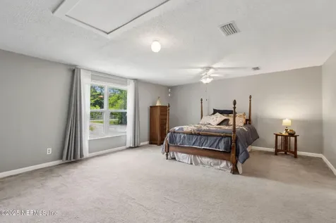 44073 Oakwood Lane Callahan FL 32011