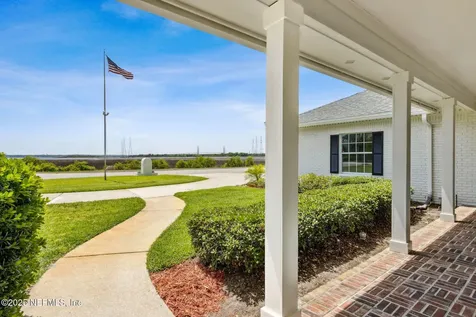 4644 Harbour North Court Jacksonville FL 32225