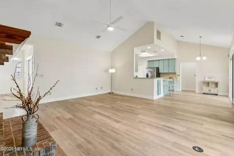 4644 Harbour North Court Jacksonville FL 32225