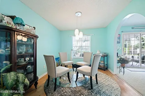 7921 Macinnes Drive Jacksonville FL 32244