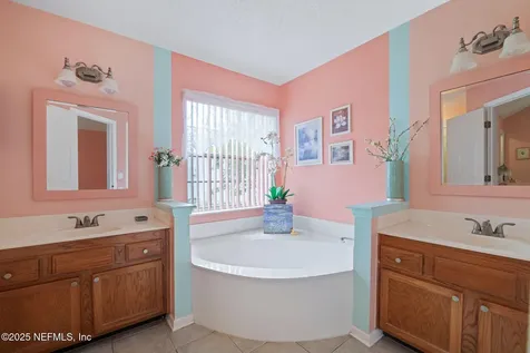 7921 Macinnes Drive Jacksonville FL 32244