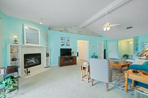 7921 Macinnes Drive Jacksonville FL 32244