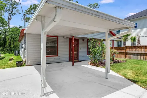 1970 Francis Avenue Atlantic Beach FL 32233