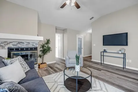 12359 Silent Brook Trail N Jacksonville FL 32225