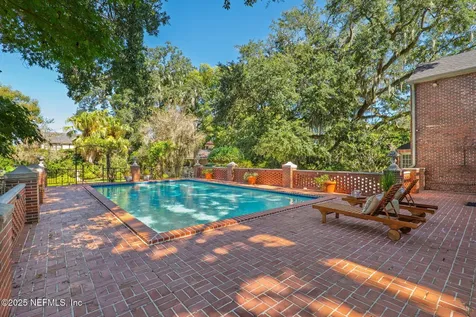 2127 River Road Jacksonville FL 32207