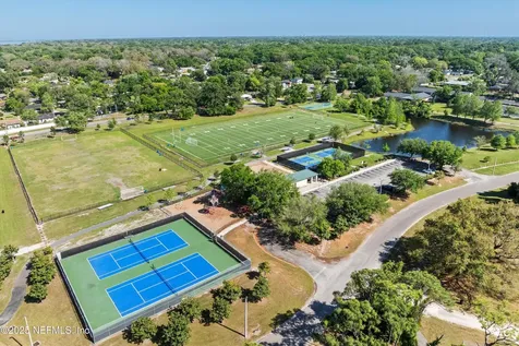 5252 Golf Course Drive Jacksonville FL 32277