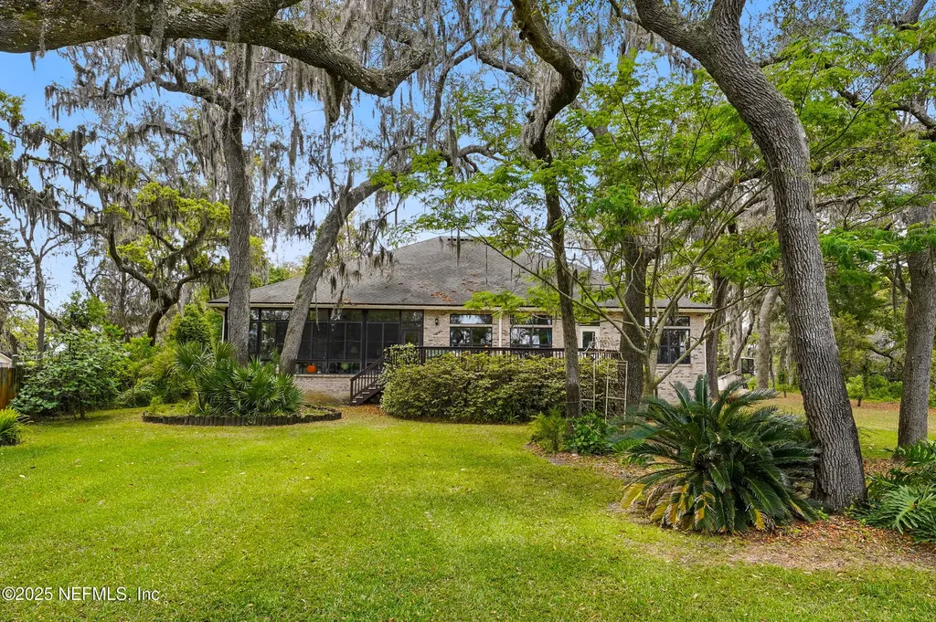 15289 Cape Drive N Jacksonville FL 32226