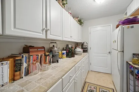 15289 Cape Drive N Jacksonville FL 32226