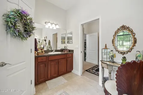 15289 Cape Drive N Jacksonville FL 32226