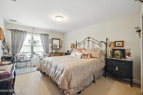 15289 Cape Drive N Jacksonville FL 32226
