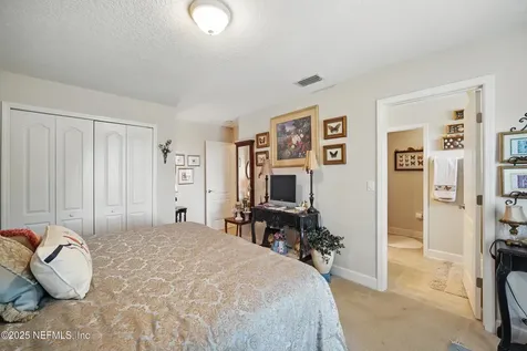 15289 Cape Drive N Jacksonville FL 32226