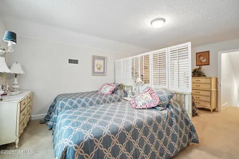 15289 Cape Drive N Jacksonville FL 32226