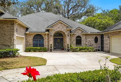 15289 Cape Drive N Jacksonville FL 32226