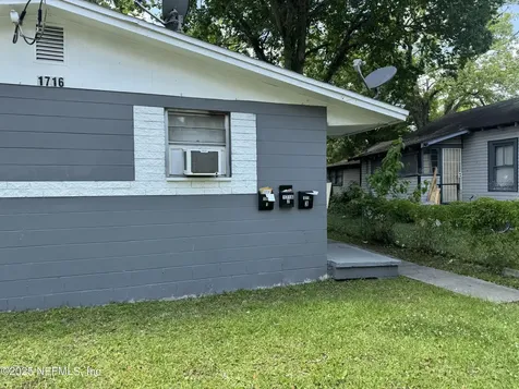 1716 Whitner Street Jacksonville FL 32209