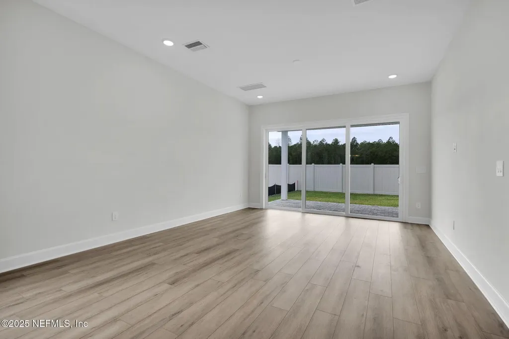 375 Seamark Drive Ponte Vedra FL 32081