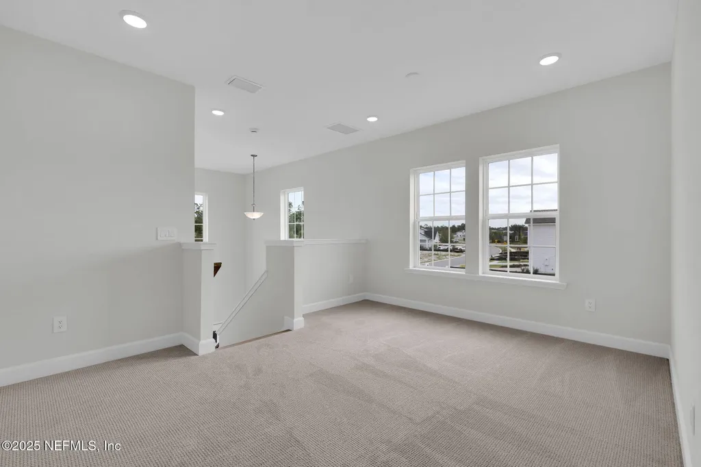 375 Seamark Drive Ponte Vedra FL 32081
