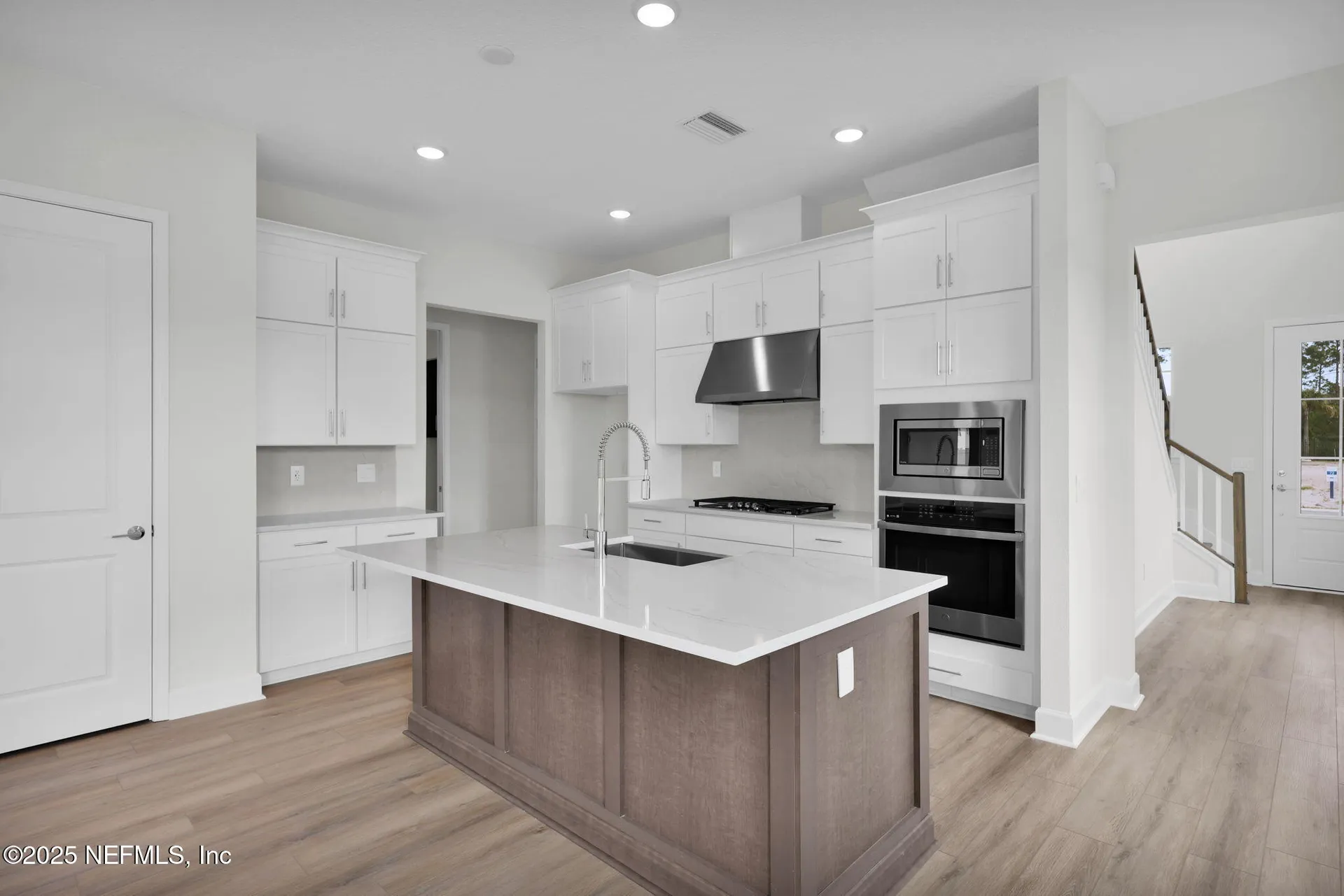 375 Seamark Drive Ponte Vedra FL 32081