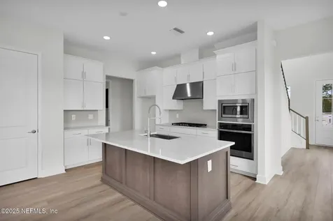 375 Seamark Drive Ponte Vedra FL 32081