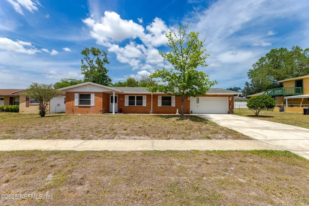 8193 Caravelle Drive Jacksonville FL 32244