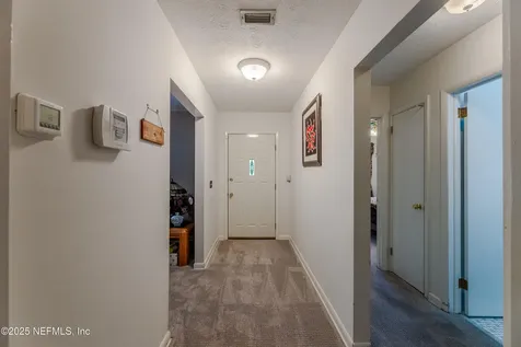 8193 Caravelle Drive Jacksonville FL 32244