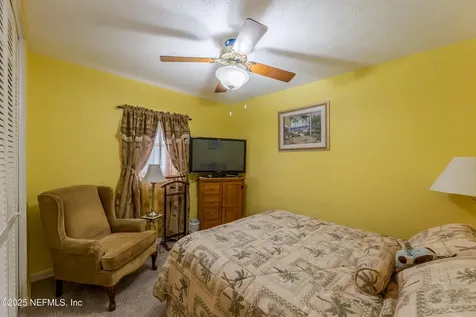 8193 Caravelle Drive Jacksonville FL 32244