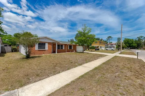 8193 Caravelle Drive Jacksonville FL 32244