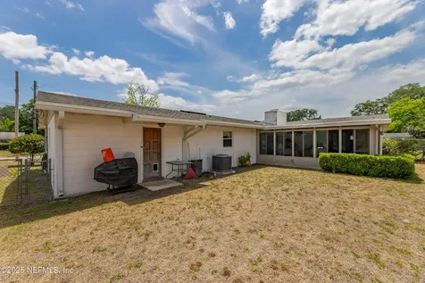 8193 Caravelle Drive Jacksonville FL 32244