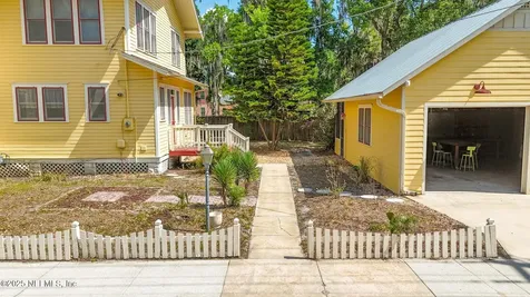 703 Emmett Street Palatka FL 32177