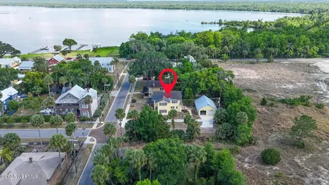 703 Emmett Street Palatka FL 32177