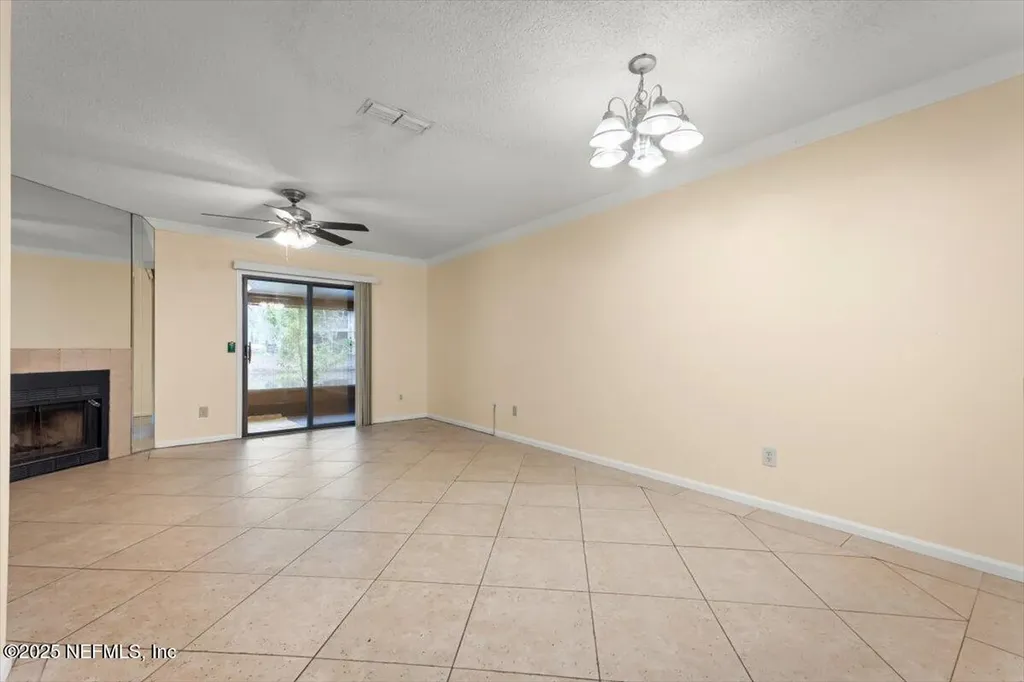 3801 Crown Point Road Jacksonville FL 32257