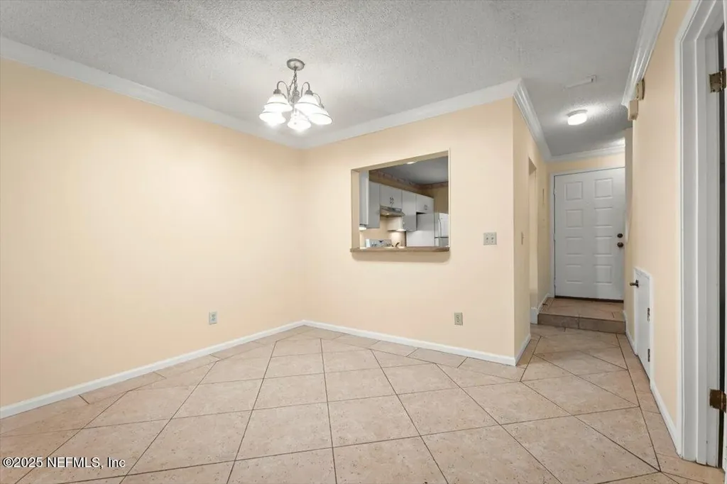3801 Crown Point Road Jacksonville FL 32257