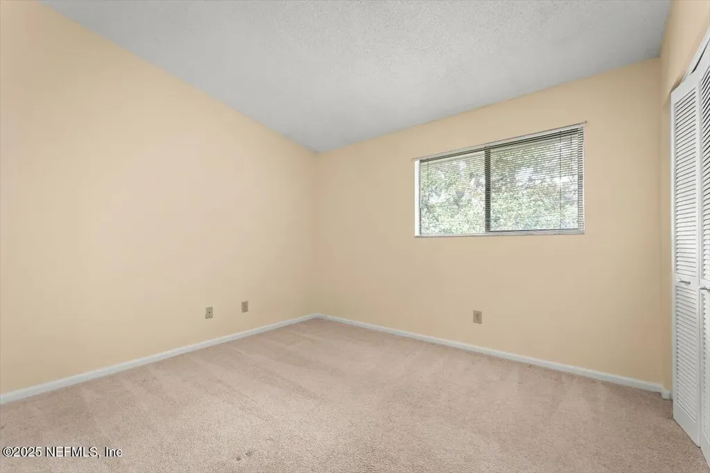3801 Crown Point Road Jacksonville FL 32257